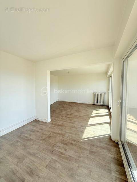 Appartement à SAINT-PIERRE-D'IRUBE