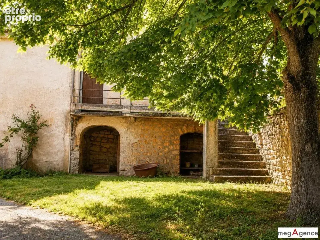 Maison à MAS-SAINT-CHELY