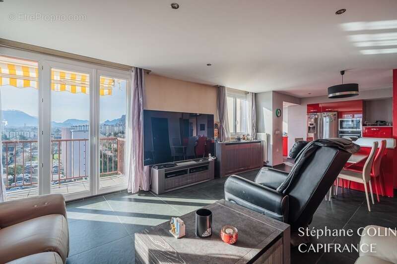 Appartement à SEYSSINET-PARISET