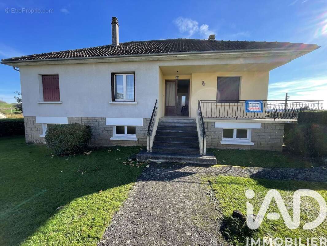 Photo 2 - Maison à NEUVIC-ENTIER