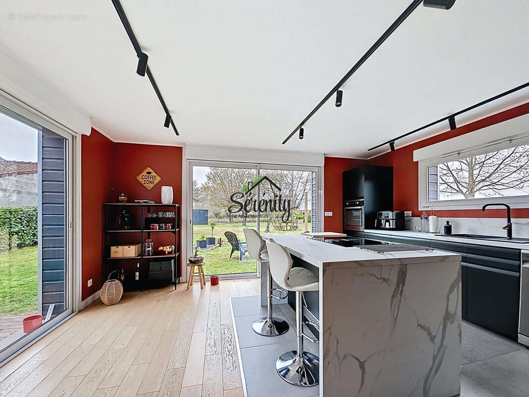 Maison à ROOST-WARENDIN