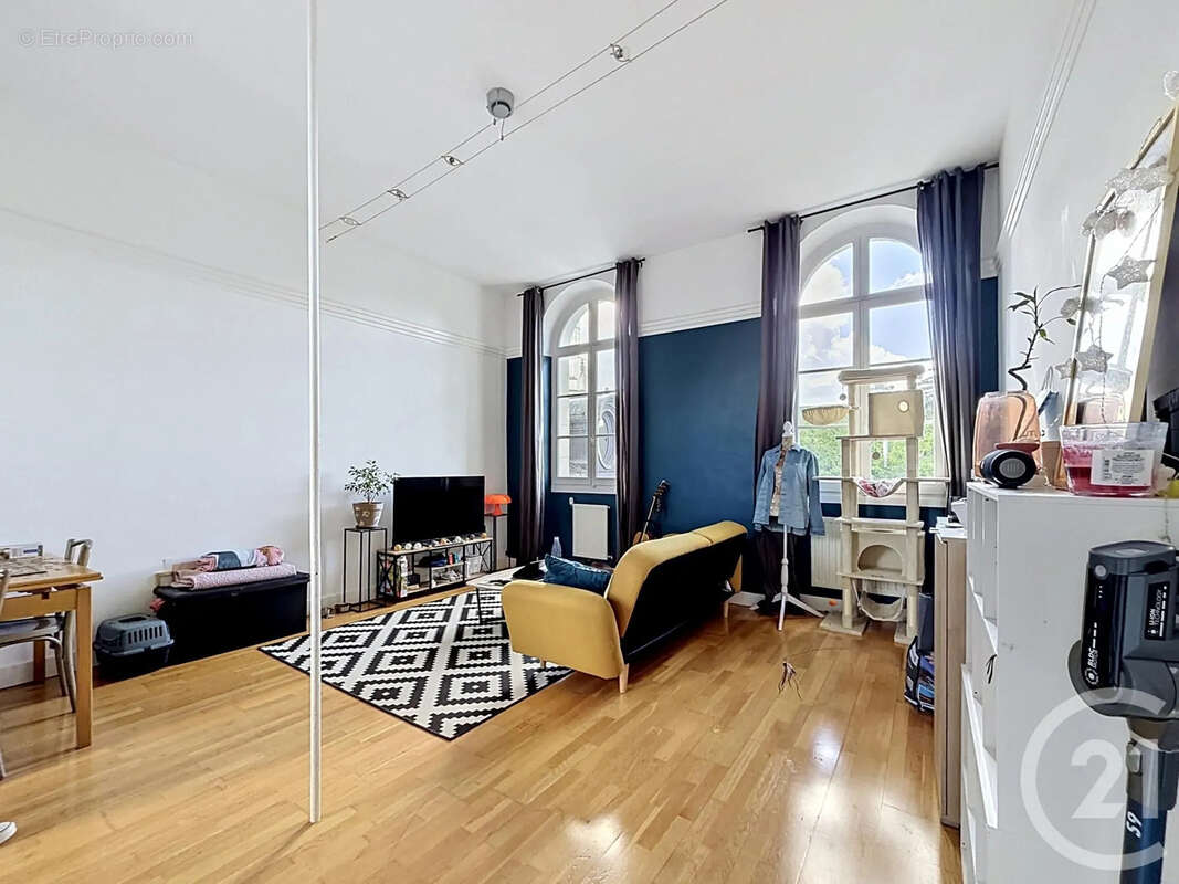 Appartement 56 m² à Troyes  - photo 2