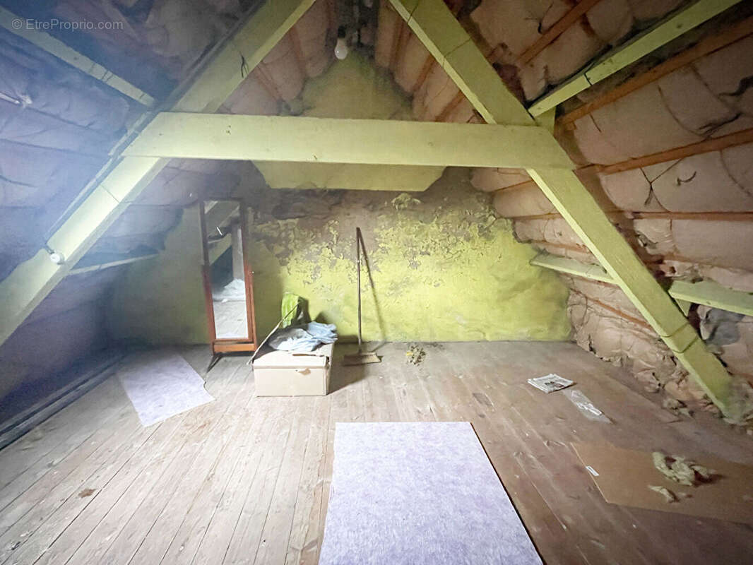 Maison à CARHAIX-PLOUGUER