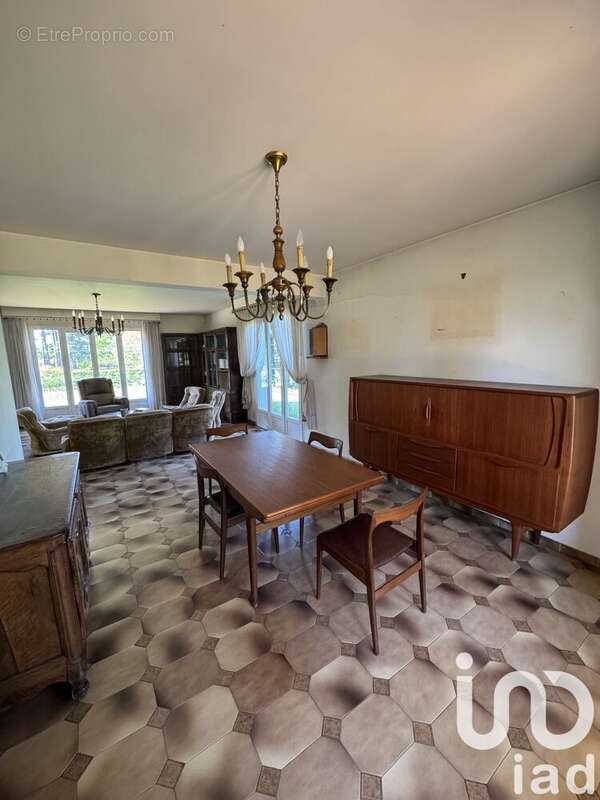 Photo 4 - Maison à SAINT-DENIS-DE-L&#039;HOTEL