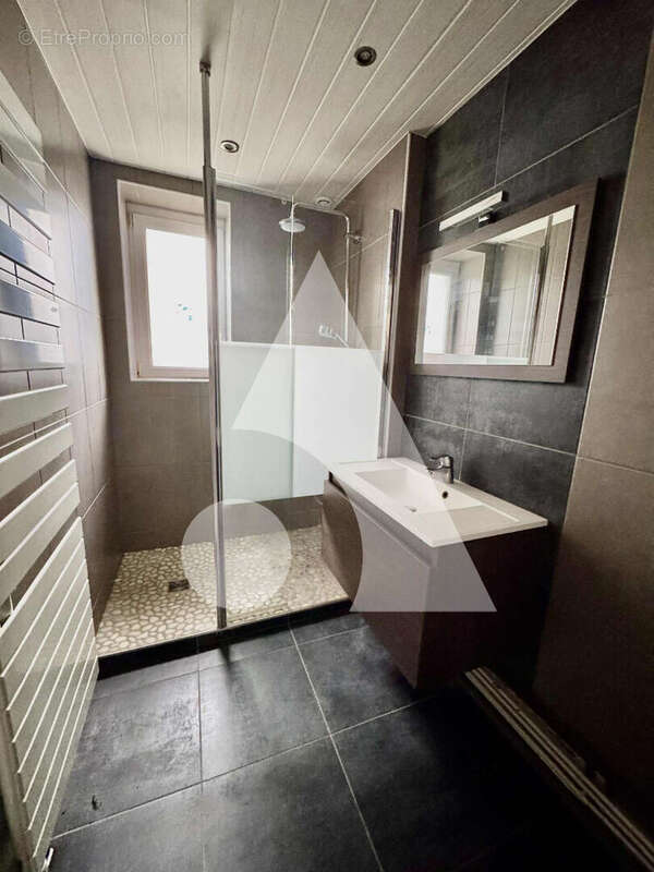 Appartement à NEUFCHATEAU