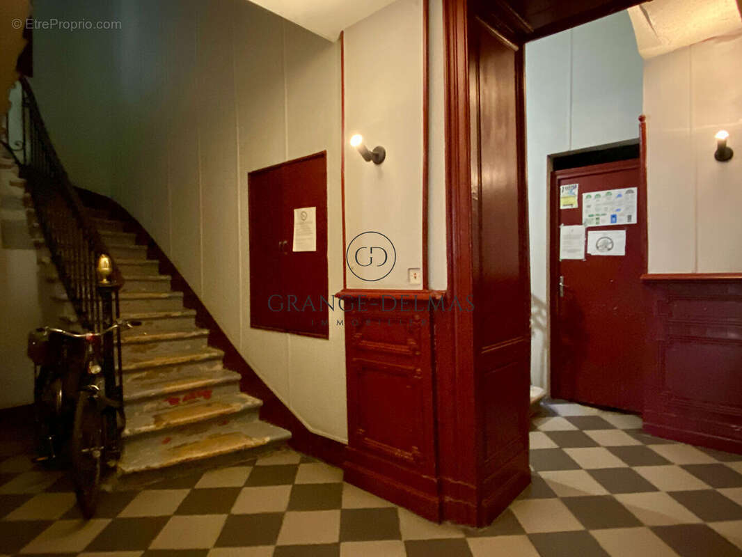 Appartement à BORDEAUX