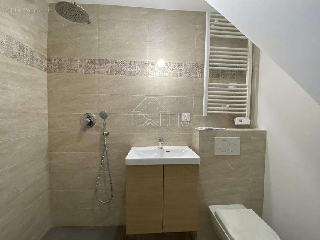 Maison à ROSNY-SUR-SEINE