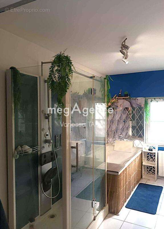 Maison à MARIGNY-LE-CHATEL