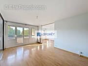 Appartement à SARTROUVILLE