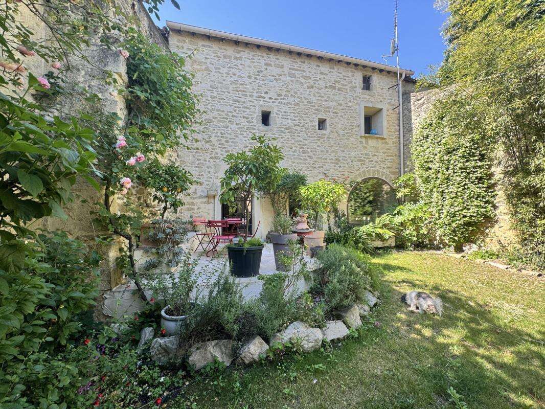 Maison à AIGUES-VIVES