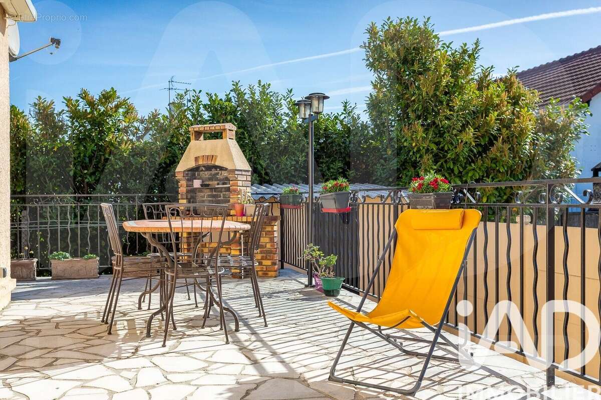 Photo 2 - Maison à BEZONS