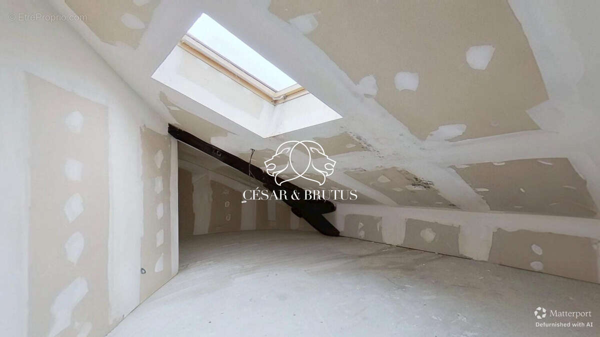 Appartement à HEYRIEUX
