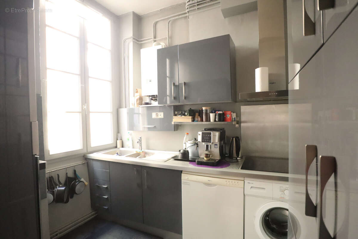 Appartement à LYON-1E