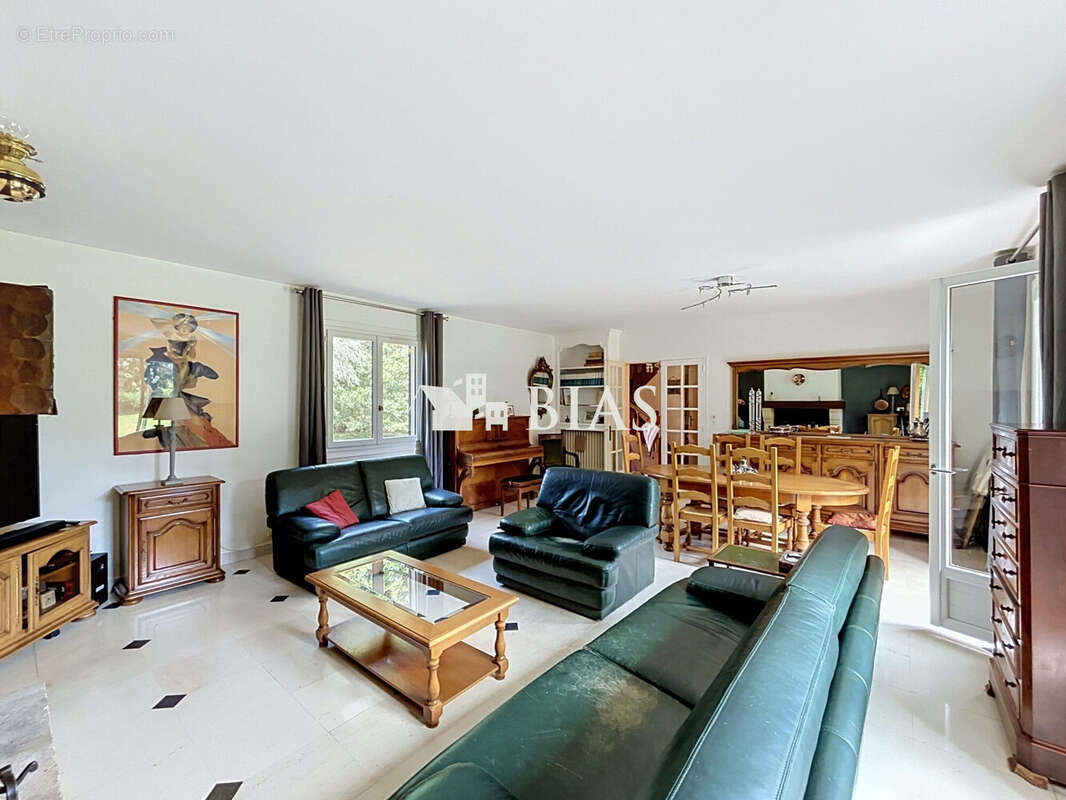 Maison 162 m² à Pont-L'eveque  - photo 4