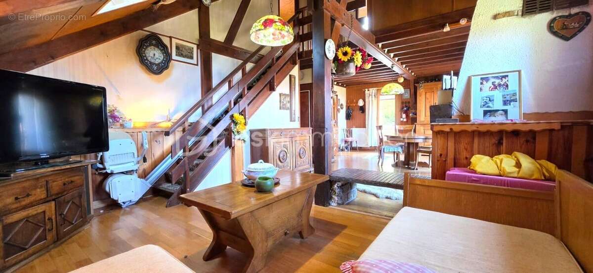 Maison à SAINT-MARTIN-D'URIAGE