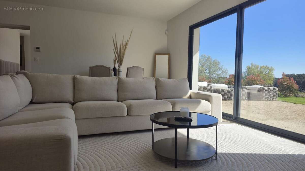 Maison à SAINT-GILLES