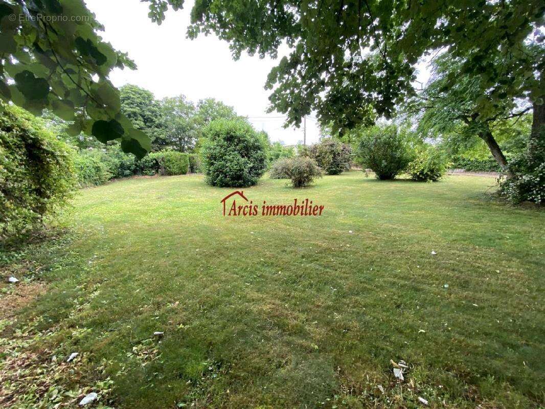 Maison à PLANCY-L'ABBAYE