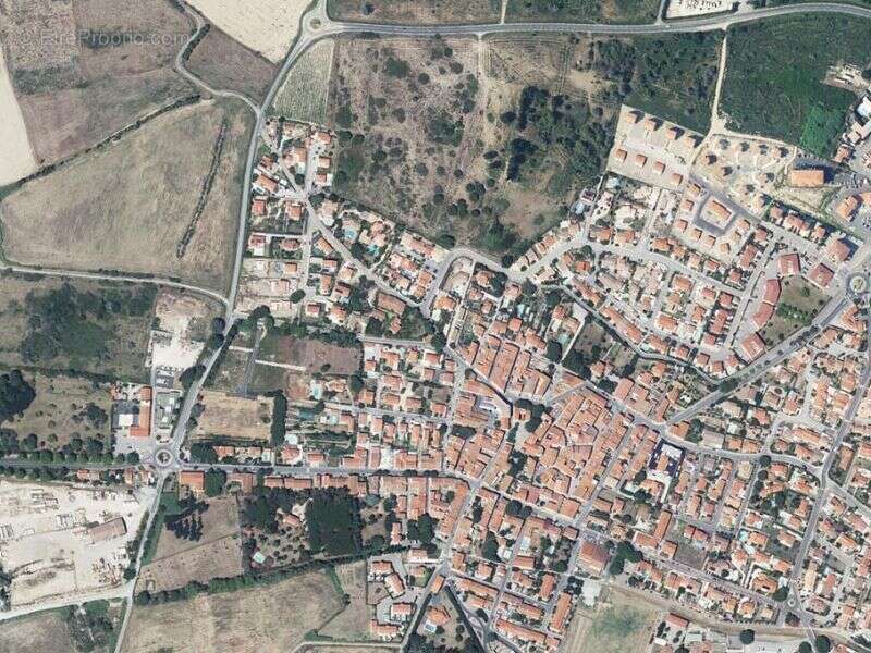 Terrain à SAINTE-MARIE