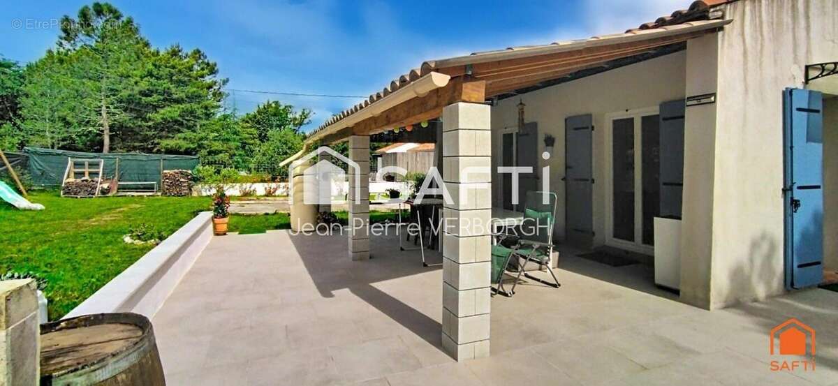 Photo 3 - Maison à REGUSSE