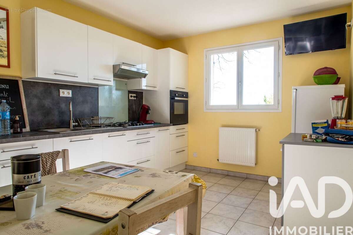 Maison 121 m² à Trigueres  - photo 7