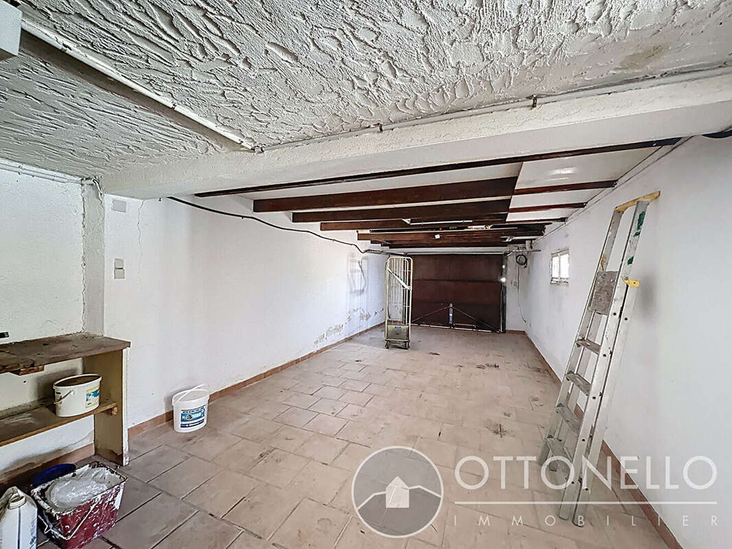 Maison à ROQUEBRUNE-SUR-ARGENS