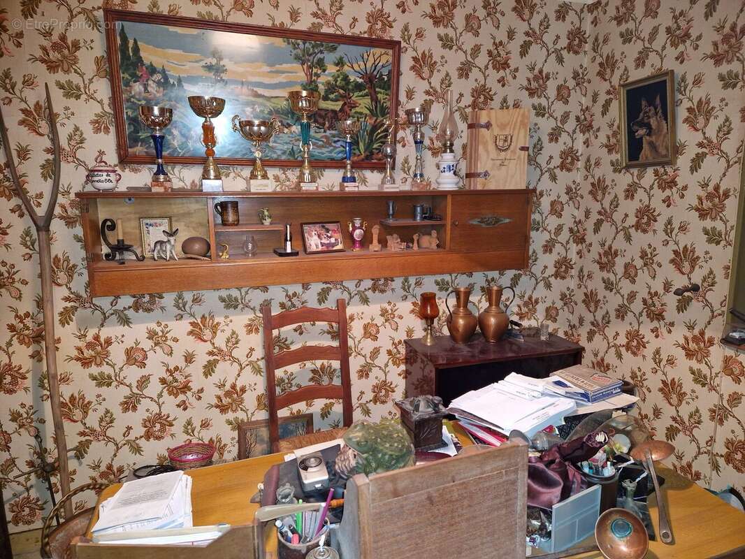 Maison à BONNETABLE