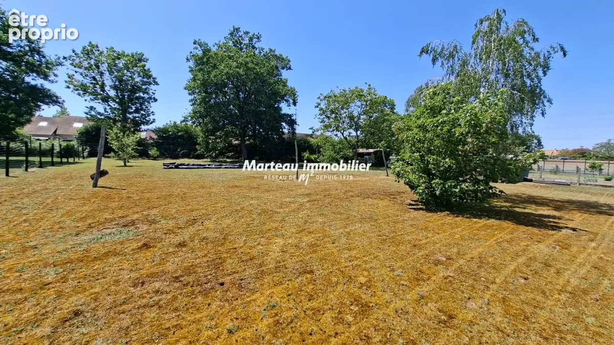 Photo Terrain à Change au prix de 108 000€
