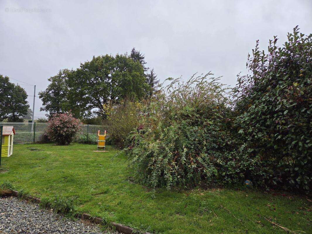 A vendre longere en pierre  4 chambres neulliac (56) - photo 18