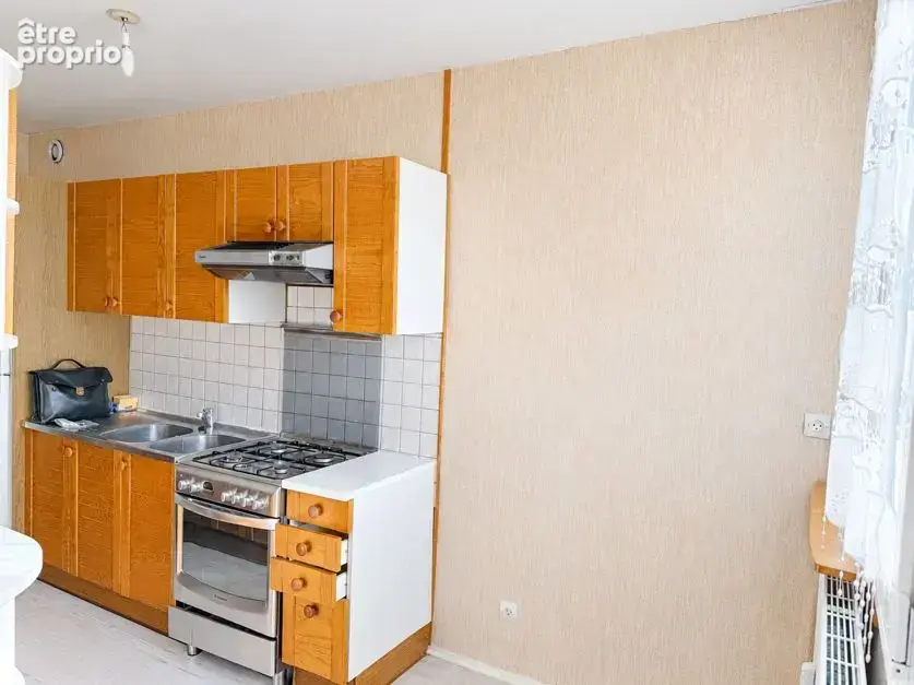 Compiègne – Appartement 71,75 m² à rénover entièrement : une belle opportunité - photo 8