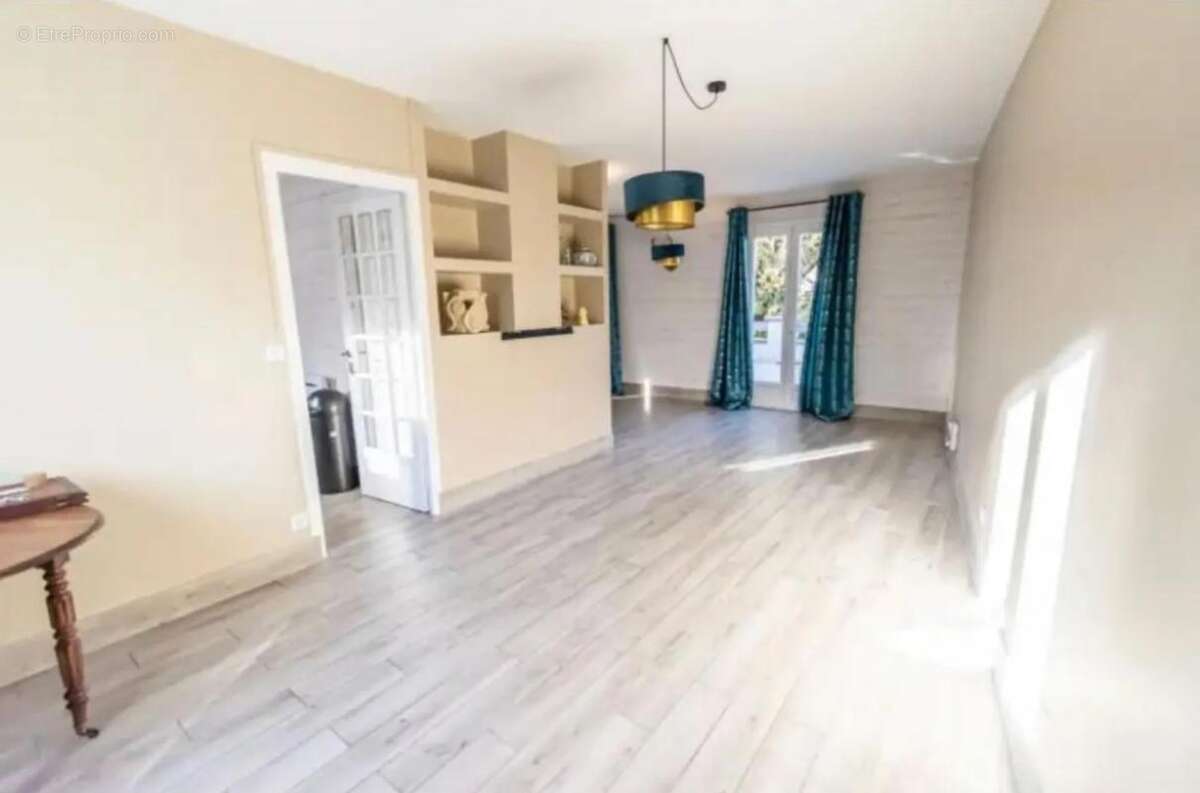 Maison à SAINT-BRICE-SOUS-FORET