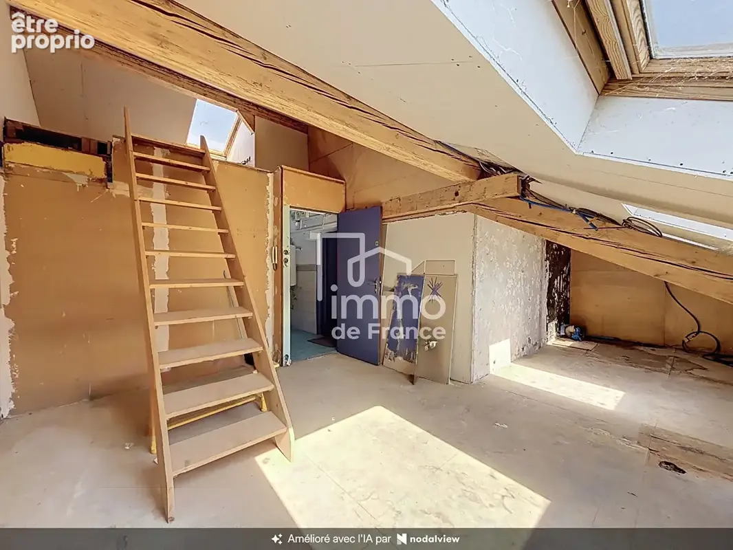 Appartement  1 pièce(s) 38,75m2 au sol - superficie 16.85m2 carrez - photo 1