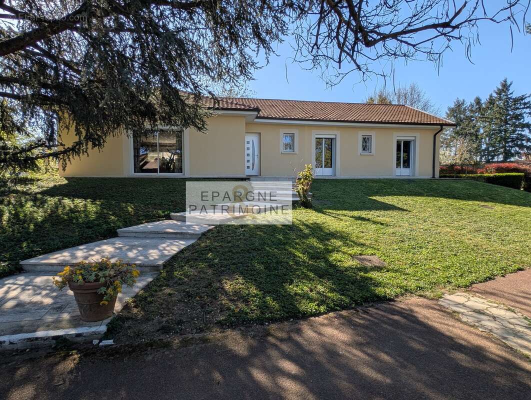 n°3 - Maison à COLOMBIER-SAUGNIEU