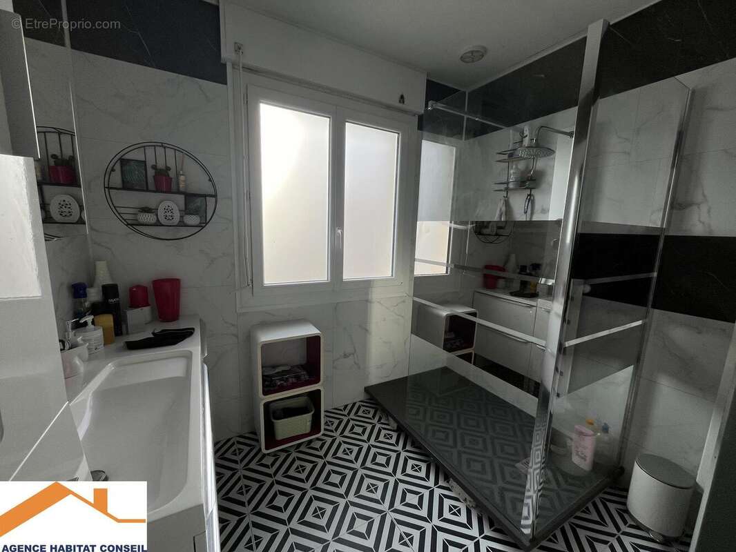 Photo 8 - Maison à SAINT-DENIS-LA-CHEVASSE