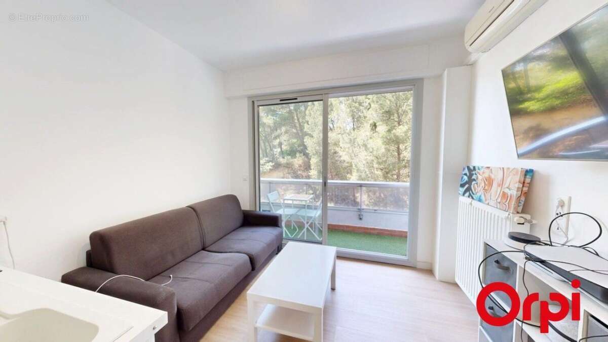 Appartement à MARSEILLE-8E