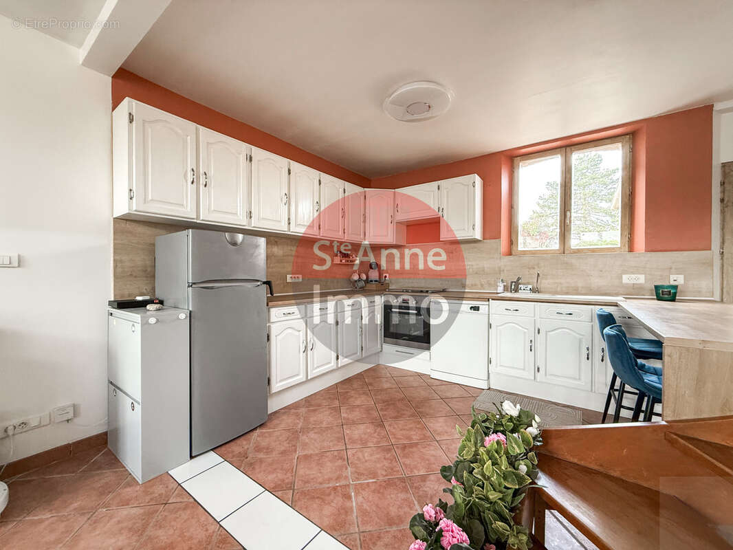 Rouvroy-en-santerre - maison individuelle - autonomie de plain pied - 3 chambres - jardin - terrasse - photo 3