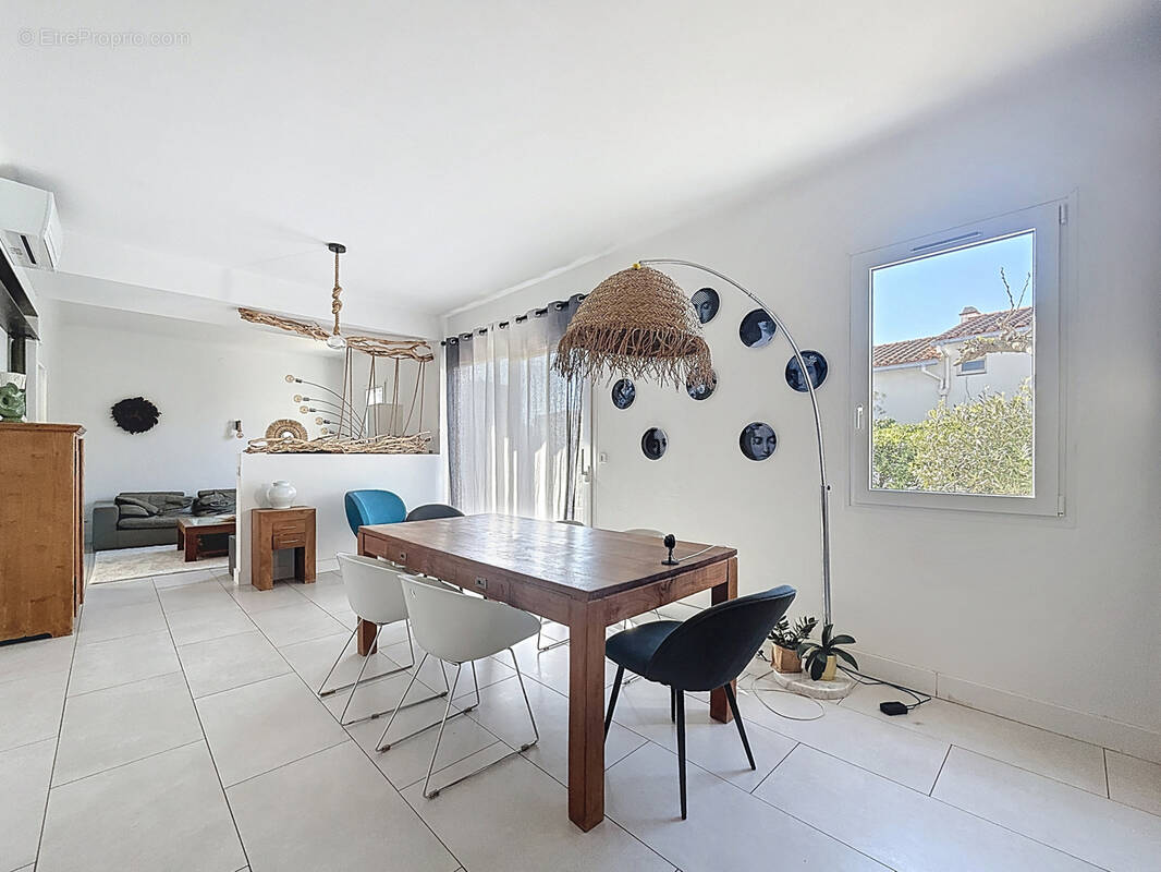 Maison à SAINT-CYPRIEN