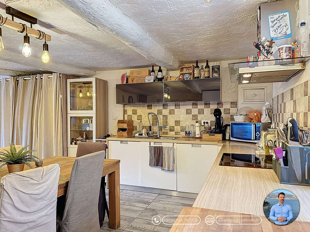 Appartement à CASTELLAR