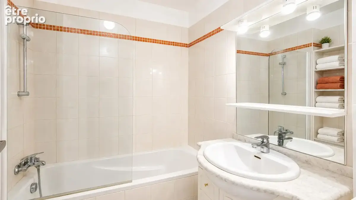 Appartement 2 pièces 51 m² à vendre à Cannes (06400) - photo 6