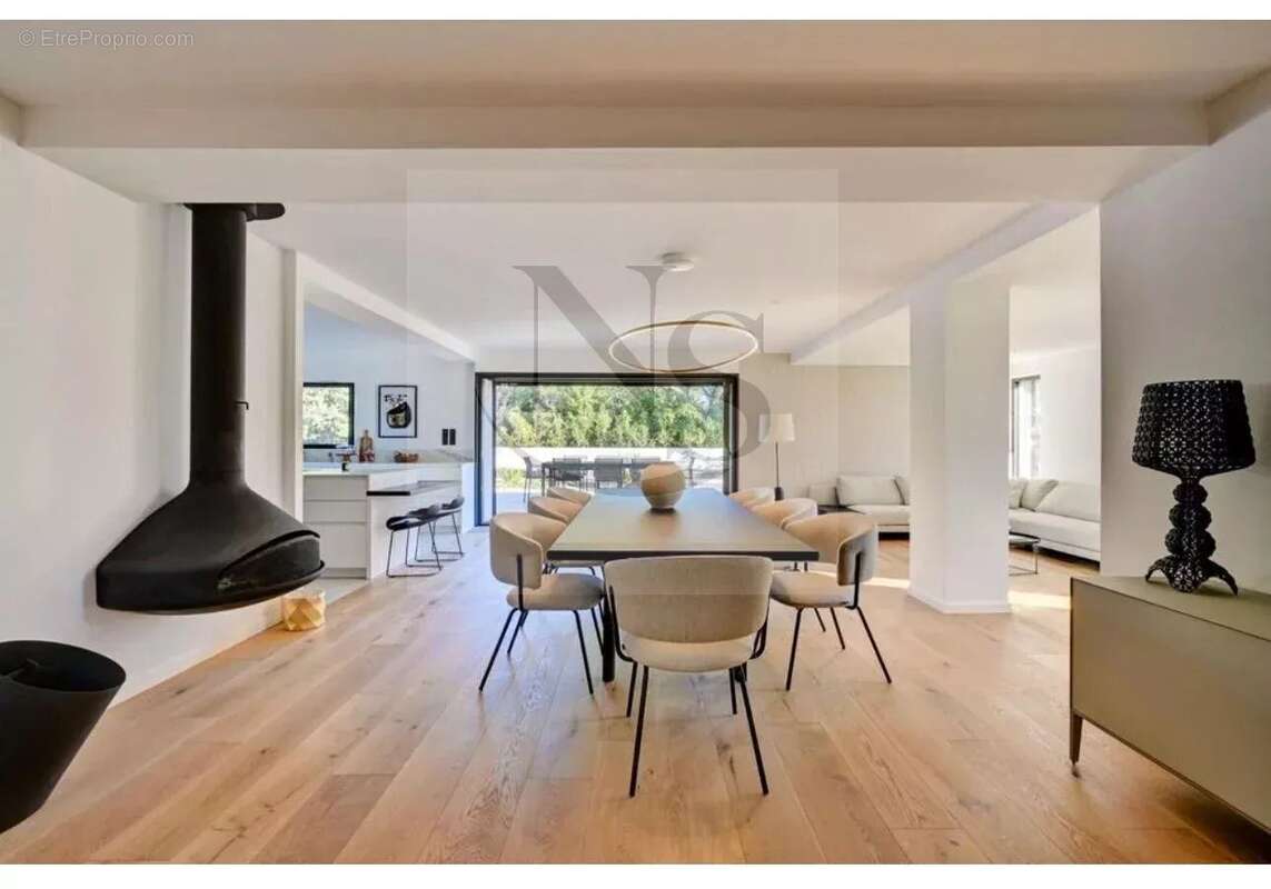 Maison à AIX-EN-PROVENCE