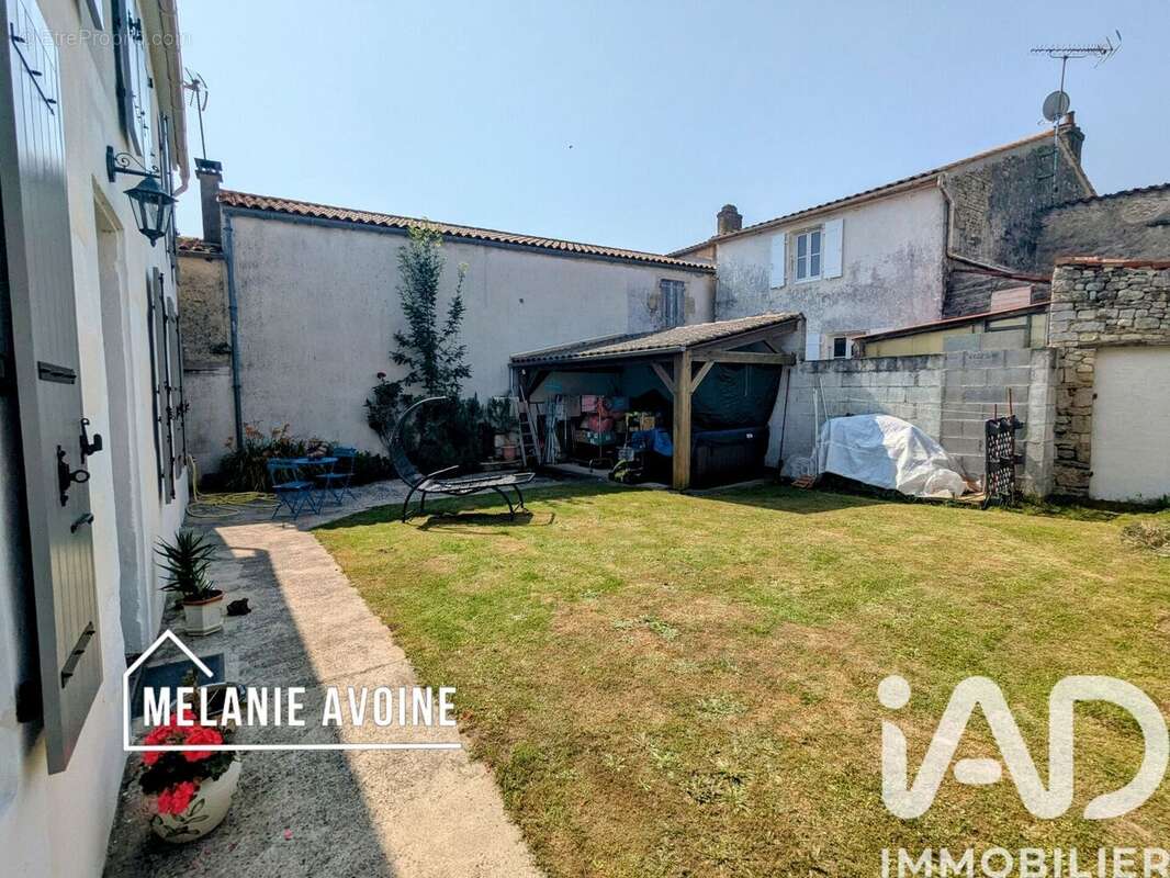 Photo 2 - Maison à CIRE-D'AUNIS