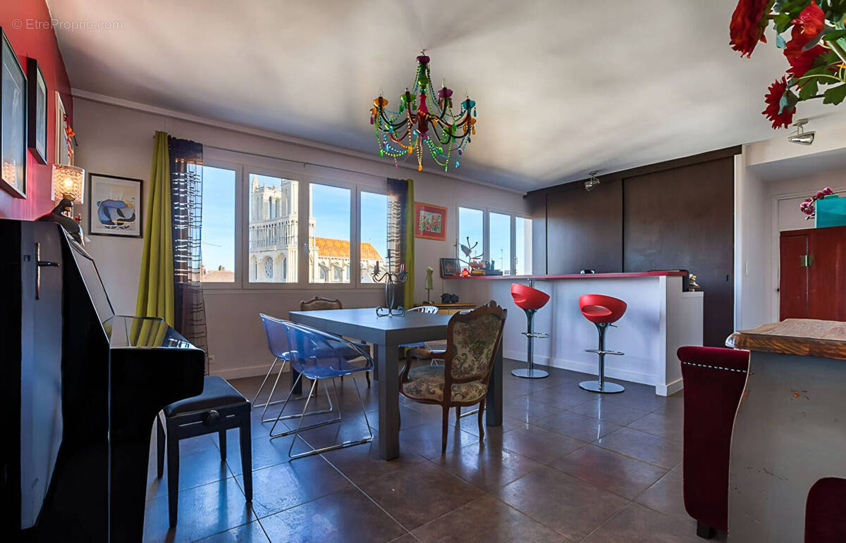 Appartement à MANTES-LA-JOLIE