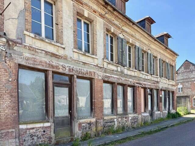 Maison à BEC-DE-MORTAGNE