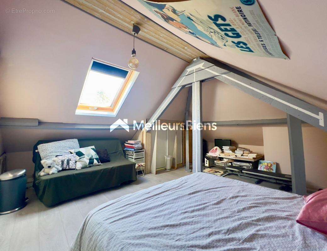 Maison à L&#039;ETANG-LA-VILLE