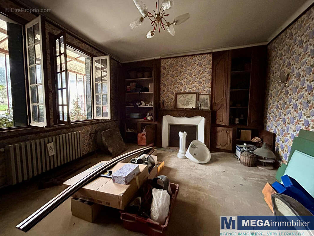 Maison à ARRIGNY