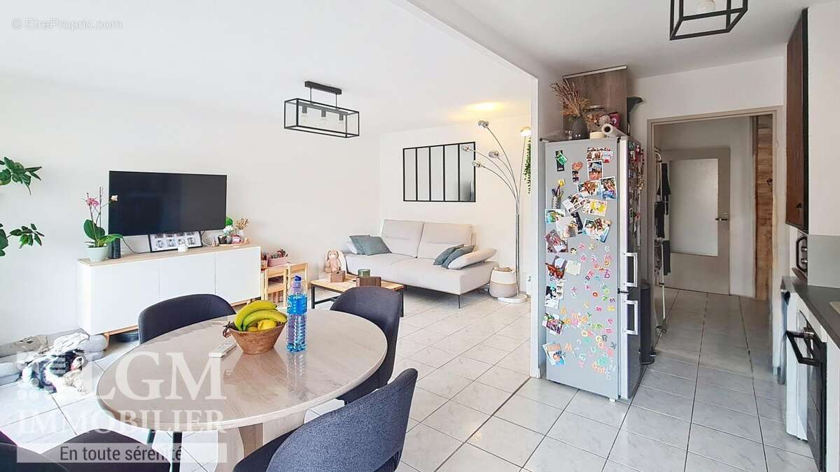 Appartement à VITROLLES