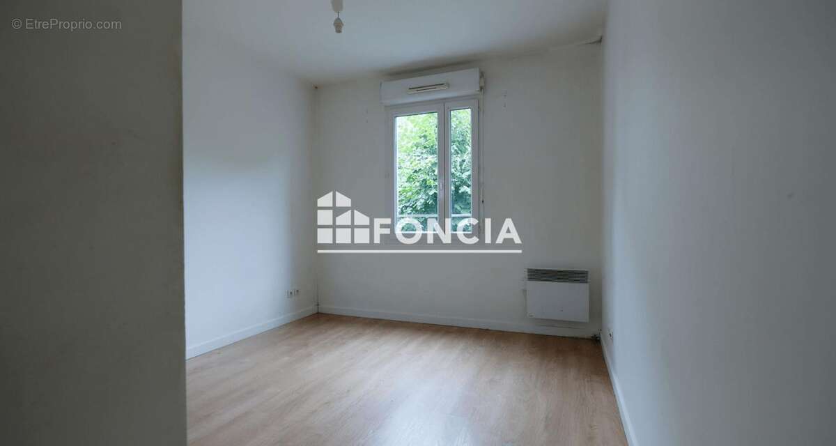 Appartement à CORBEIL-ESSONNES