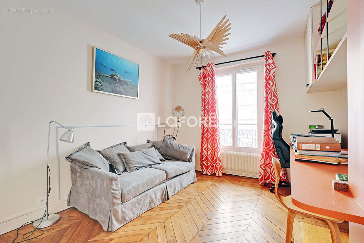 Appartement à PARIS-15E
