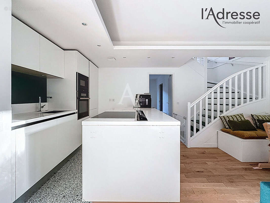 Maison à NANTERRE