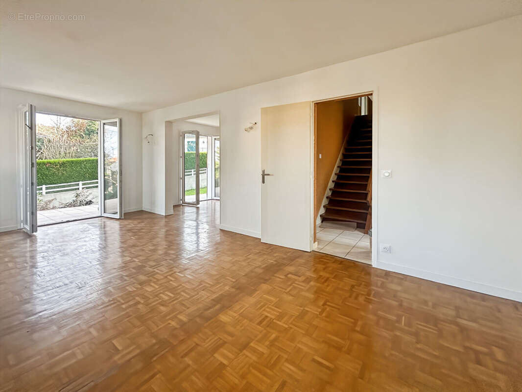 Maison à VILLEBON-SUR-YVETTE