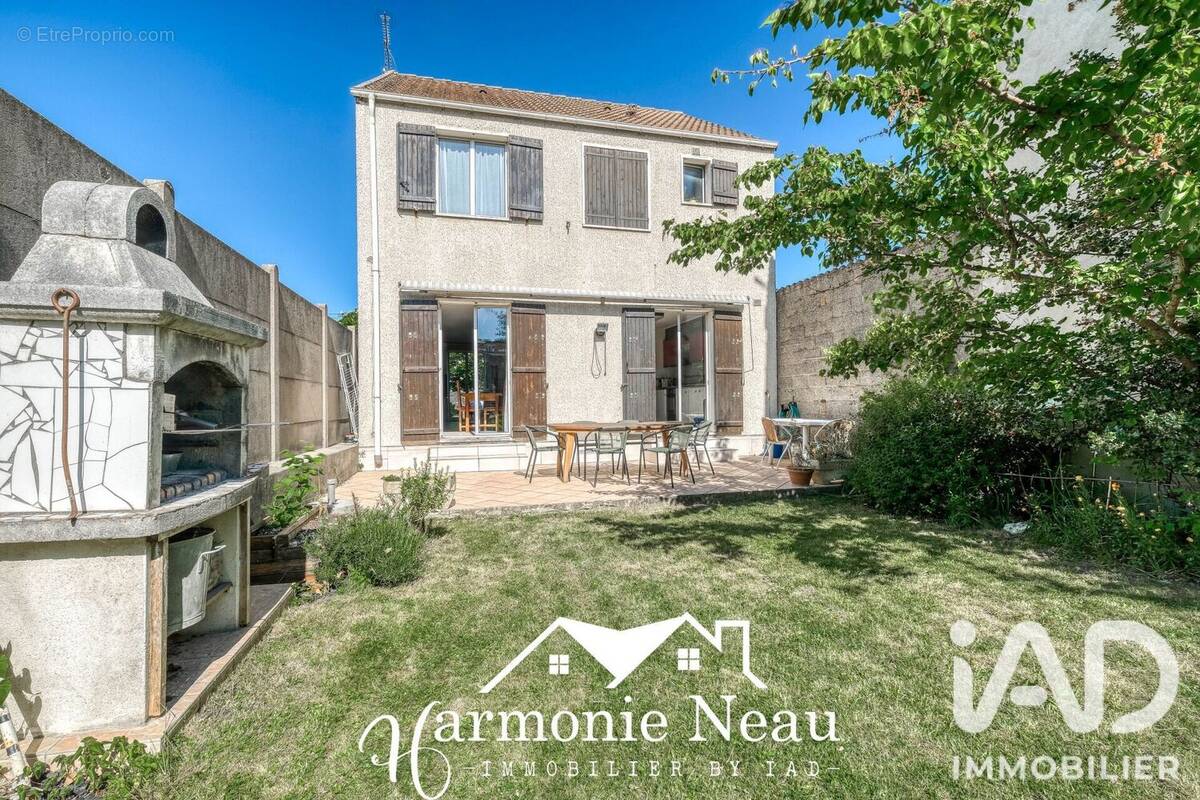 Photo 1 - Maison à NOISY-LE-SEC